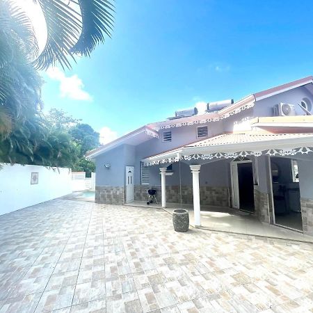 Les Appart Villa Sunbay Caraibes Avec Piscine Privative Vue Mer Et Montagne Le Francois Exterior photo