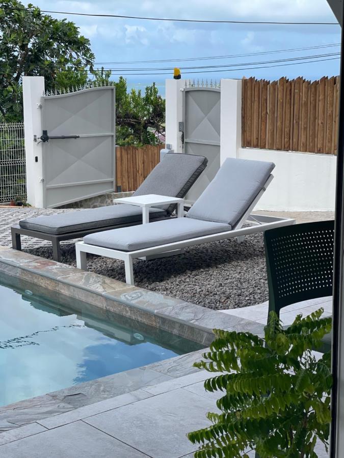 Les Appart Villa Sunbay Caraibes Avec Piscine Privative Vue Mer Et Montagne Le Francois Exterior photo